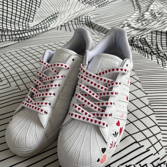 Limited edition Sneakers - Picture 1 of 3